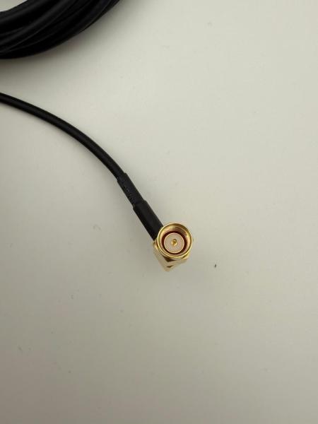 RV19 Active GPS Antenna