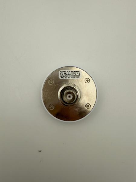 RV19 Active GPS Antenna